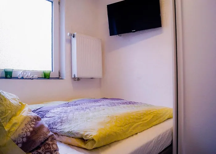 Lägenhet Moderne Black Beauty Auf Idyllischem Reiterhof Naehe Burg Eltz *